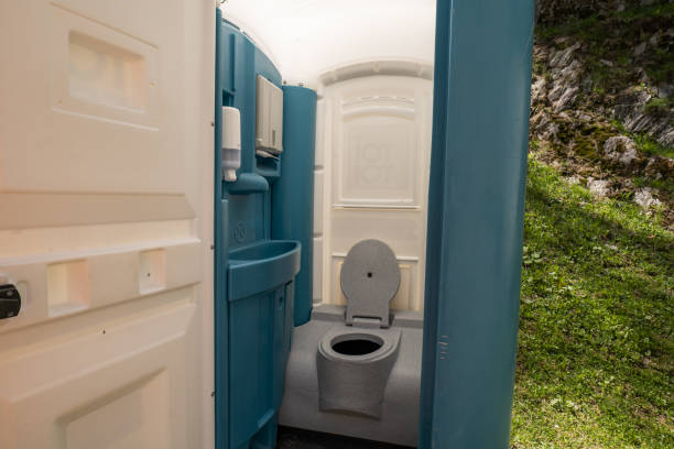 Best Long-Term Portable Toilet Rental  in Edinburg, TX